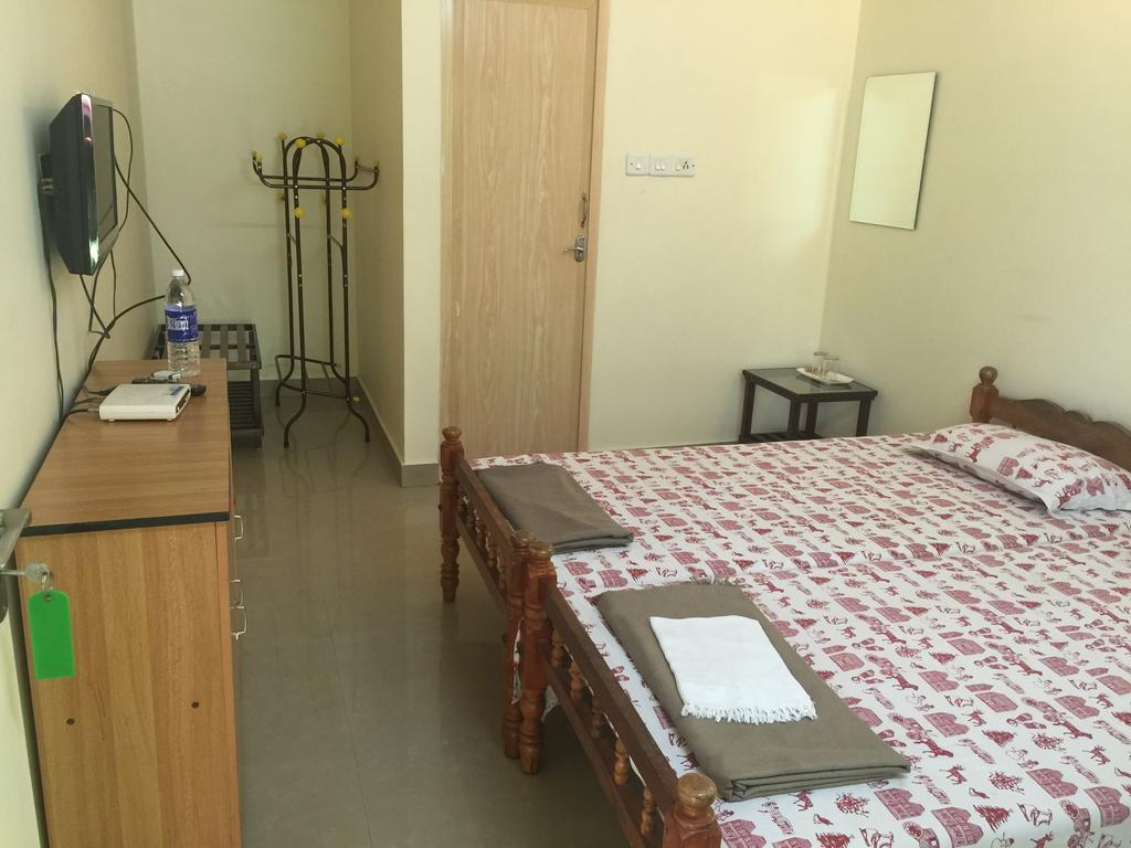 Palm Grove Service Villa Kochi Exterior photo