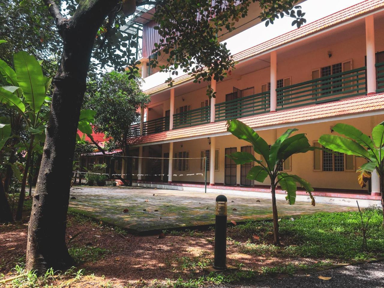 Palm Grove Service Villa Kochi Exterior photo